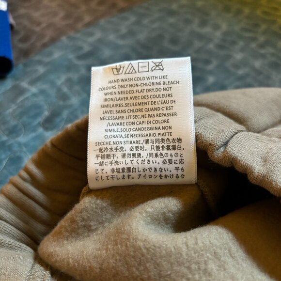 Fear of God Essentials Shorts SS22 - Picture 6 of 6